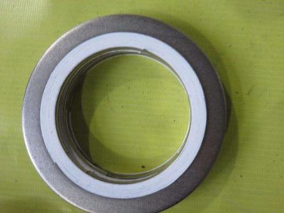 专业生产金属缠绕垫片，四氟垫片